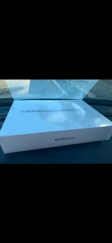 MacBook Air M1 256 SSD 8gb de ram - lacrado / 1 ano de garantia