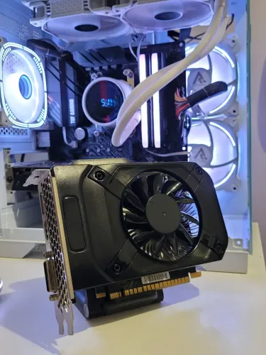 GTX 1050 TI 4GB - Funcionando perfeitamente | Ótimo estado