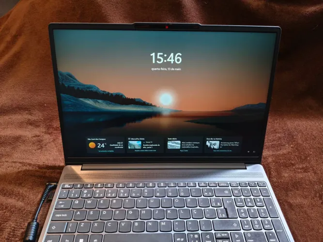 Notebook Lenovo Ideapad Slim3 Windows 11 15.3