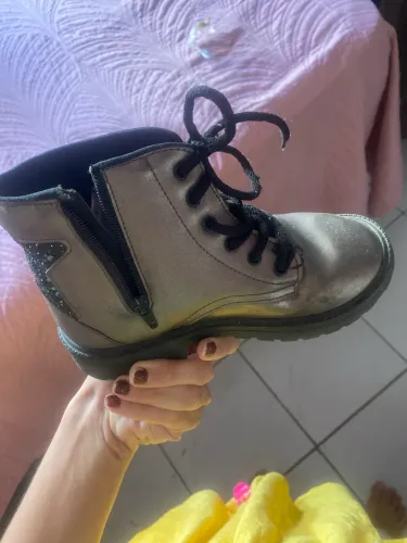 Bota infantil
