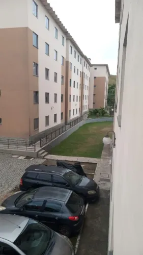 APARTAMENTO FRANCISCO BERNARDINO 02 QUARTOS SALA COZINHA BANHEIRO CONDOMÍNIO COM PISCINA