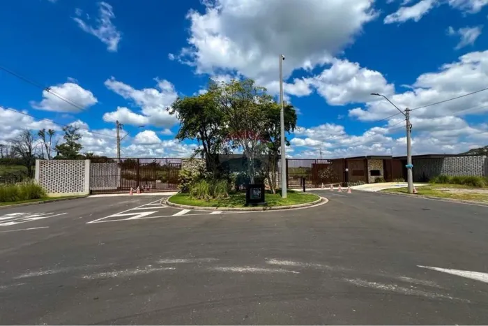 Ótima oportunidade - Terreno dos Sonhos em Condomínio La Doce Vita com 358m2 no Valor de 2