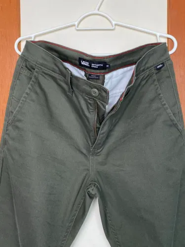 Calça Vans Authentic Chino Slimfit