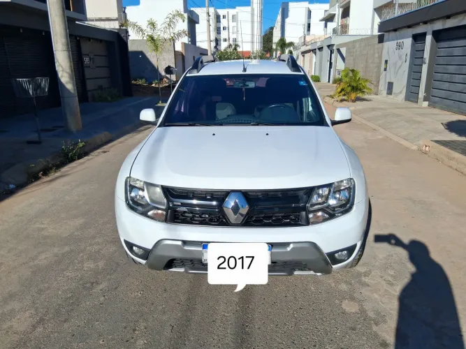 Renault Duster Dynamique 2.0 Hi-flex 16V Aut. 2017