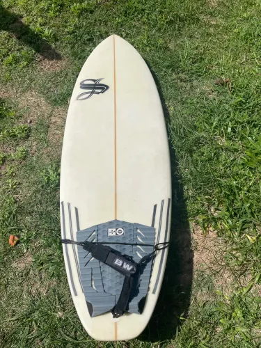 Prancha 6?0 Evolution/Funboard - aprox. 35L