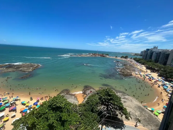 Apartamento para venda tem 200 metros quadrados com 3 quartos em Centro - Guarapari - ES