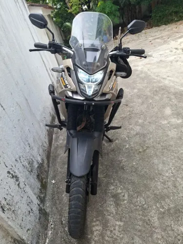 Moto pra exigentes raio inox.guidom oxi. Protetor chapan.. bagageiro Givi.. proteror de be