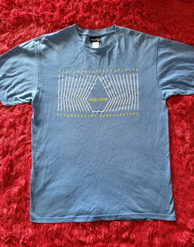 Camiseta Volcom tamanho M