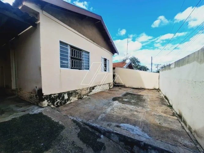 Casa para Locação com 3 Dormitórios no Palmital em Marília/SP