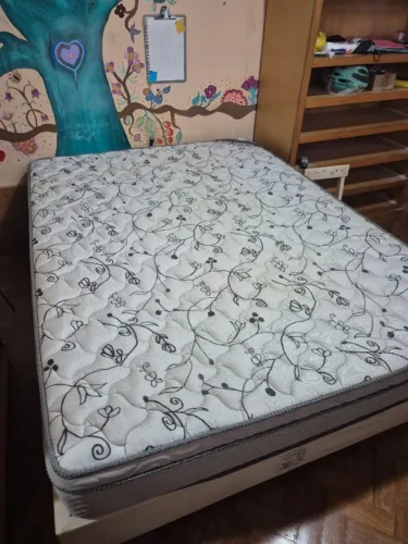 COLCHÃO DE CASAL