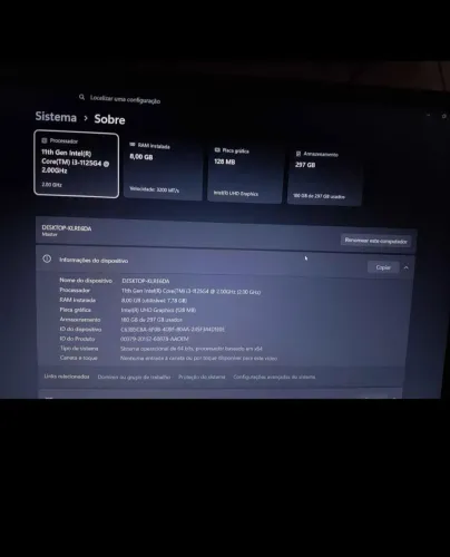 Vendo ou troco notebook i3 11 geração SSD NVME 256 gigas e 8 de ram
