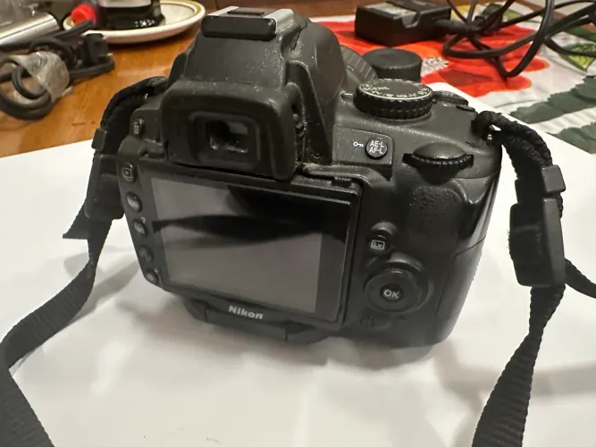 Nikon D5000