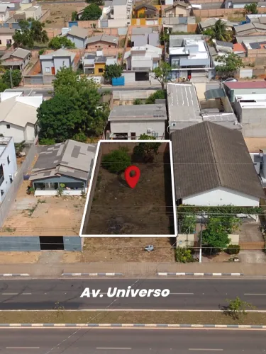 Vende-se excelente terreno bem localizado no bairro Cidade Satélite.
