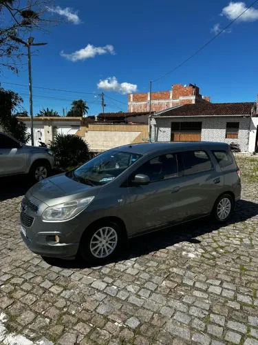 Chevrolet Spin LT 1.8 8V Econo.flex 5P Aut. 2013