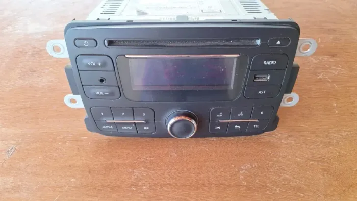 Rádio Original Renault Sandero 2015 com Código
