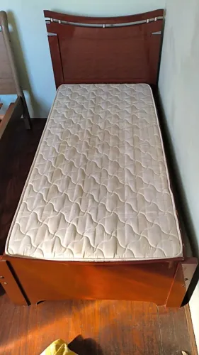 Cama de Solteiro Madeira Mogno + Colchão de Espuma Copel Comfort Line