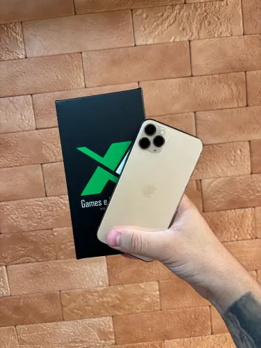 iPhone 11 Pro com garantia - entrego na sua casa 