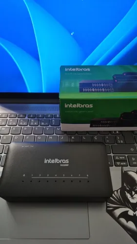 Switch 8 portas intelbras
