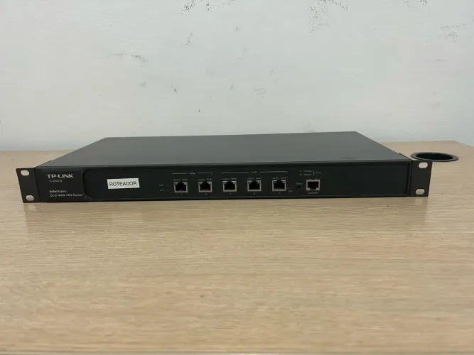 Roteador TP-Link TL-ER6120 SafeStream Gigabit VPN. 