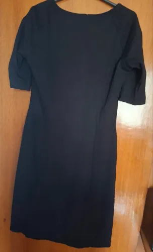 Vestido preto - Com mangas com detalhes de zíper