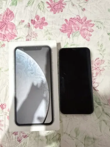 iPhone XR