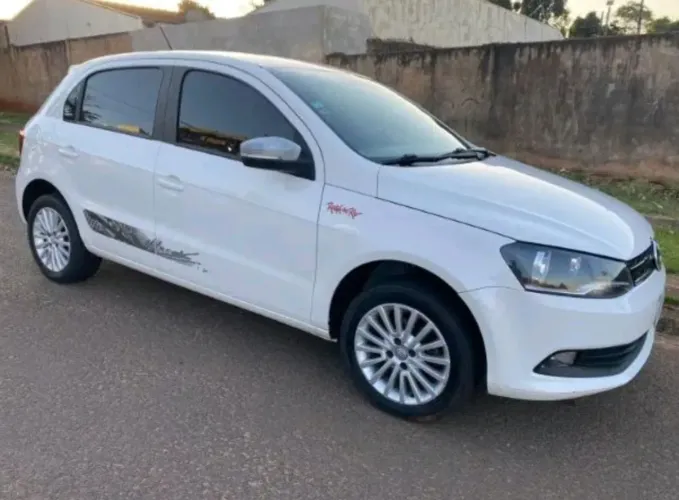 Volkswagen Gol Geração VI Rock IN RIO 1.0 8V MI Total Flex Mec. 4P 2016