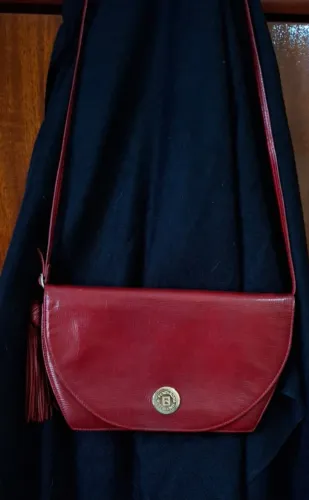 BOLSA FENDI AUTÊNTICA - COURO VERMELHO