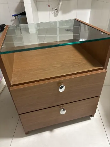 Mesa de cabeceira