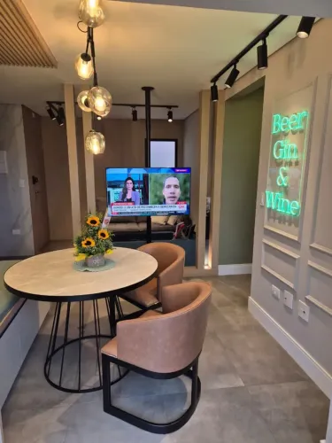 Apartamento para venda tem 58 metros quadrados com 2 quartos
