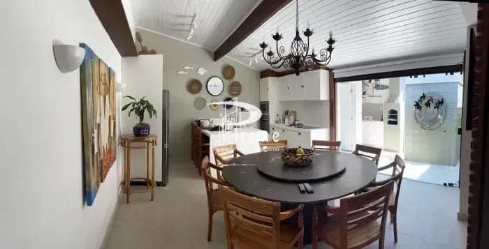 Casa com 4 dormitórios à venda, 135 m² por R$ 2.450.000,00 - Geriba - Armação dos Búzios/R
