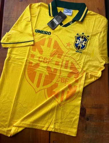 Camisa Retrô Seleção Brasileira