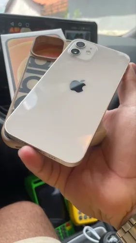 iPhone 12