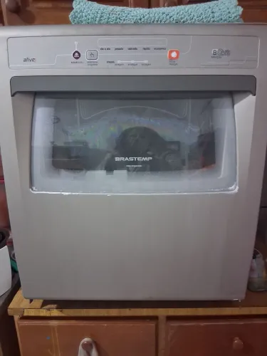 Lava louça Brastemp 8 funções. 