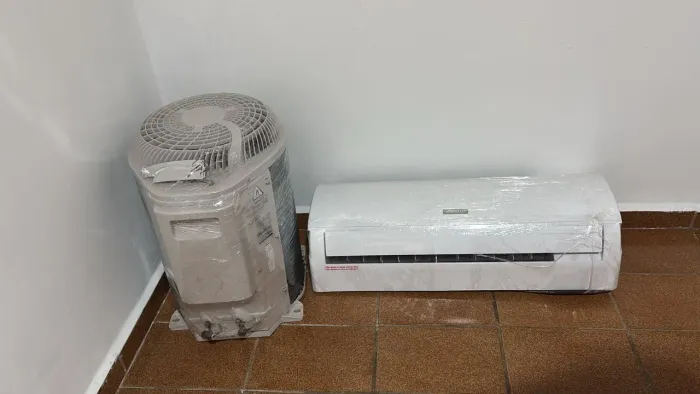 Vendo ar condicionado 12 mil BTUS
