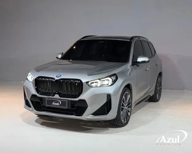 BMW IX1 Xdrive 30 M Sport (elétrico) 2024