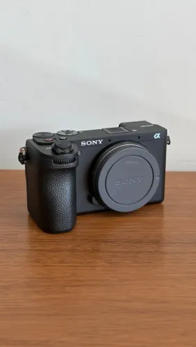 Câmera Sony a6700 NOVA