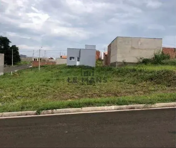 Terreno à venda em Piracicaba, Campestre