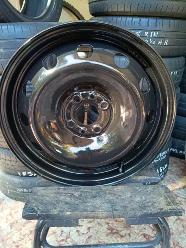 RODA ARO 15 // FIAT 