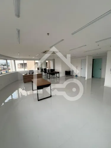 Sala comercial para locação em São Bernardo do Campo.