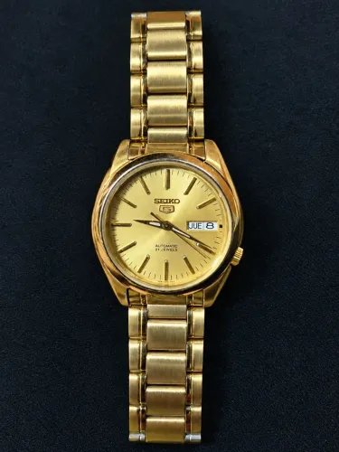 RELÓGIO SEIKO 5 AUTOMÁTICO com FUNDO de VIDRO muito TOP