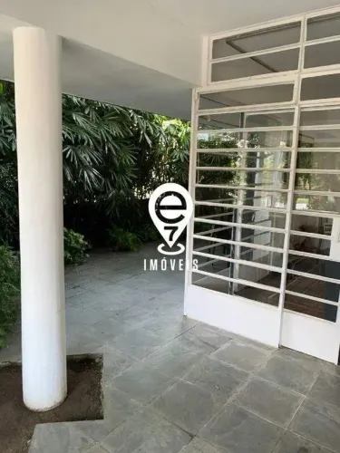 Sobrado à venda no Planalto Paulista, São Paulo  3 quartos, 2 vagas, quintal e churrasquei