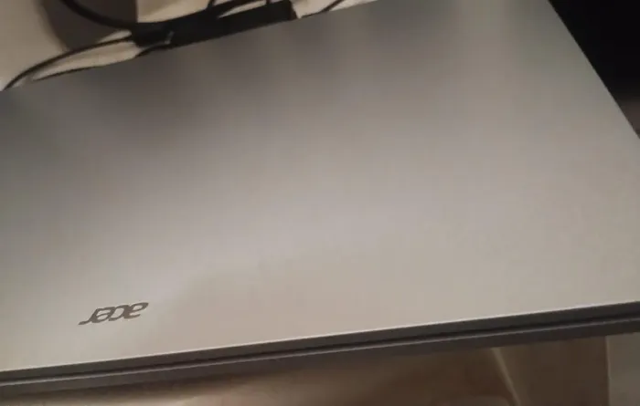 Acer aspire