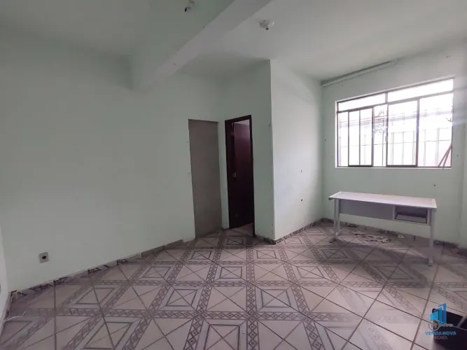 Excelente Sala Comercial Localizada Na Rua Padre Pedro Pinto