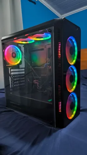 Gabinete Gamer com Kit de Fans RGB