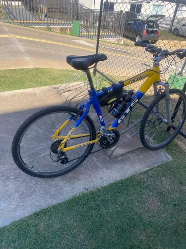 Bicicleta Quadro Aluminio Aro 26 Marcha