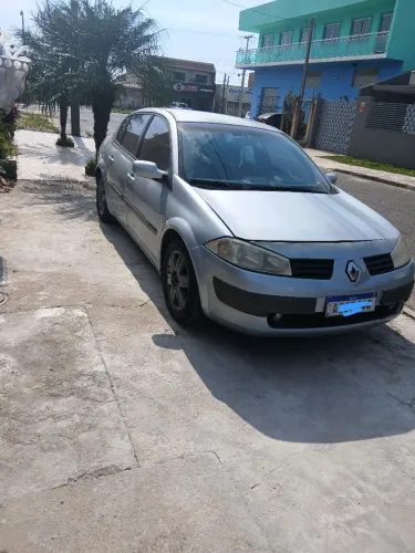 Renault Megane Sedan Dynamique 2.0 16V Aut. 2007