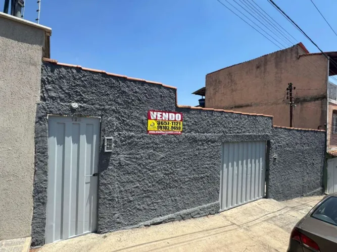 Casa para Venda em Belo Horizonte, Estrela do Oriente, 4 dormitórios, 1 suíte, 3 banheiros