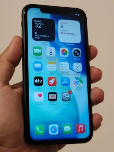 iPhone 11 64GB Preto