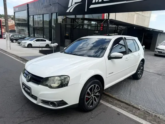 Volkswagen Golf Sportline 1.6 MI Total Flex 8V 4P 2013