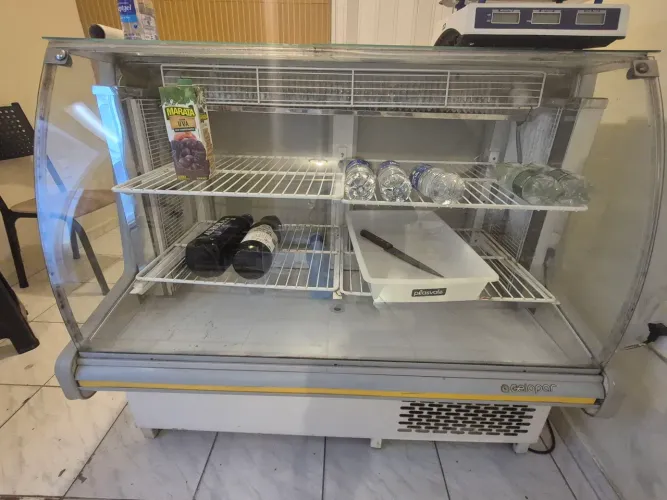 Balcão refrigerador